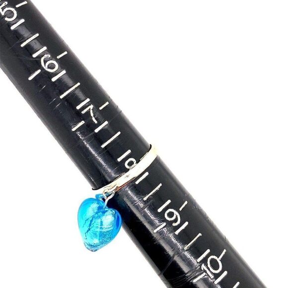 Silver Heart Dangle Ring - Picture 6 of 6